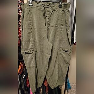 EUC Time And Tru Women's Olive Cargo Pants Drawstring Legs Sz XXL